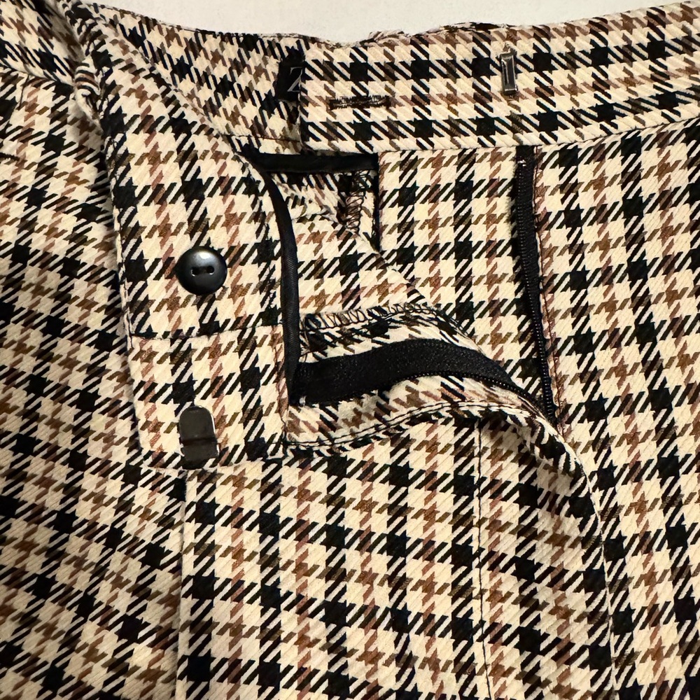 Zara Black and White Midi Bermudas for Work - Picture 6 of 9